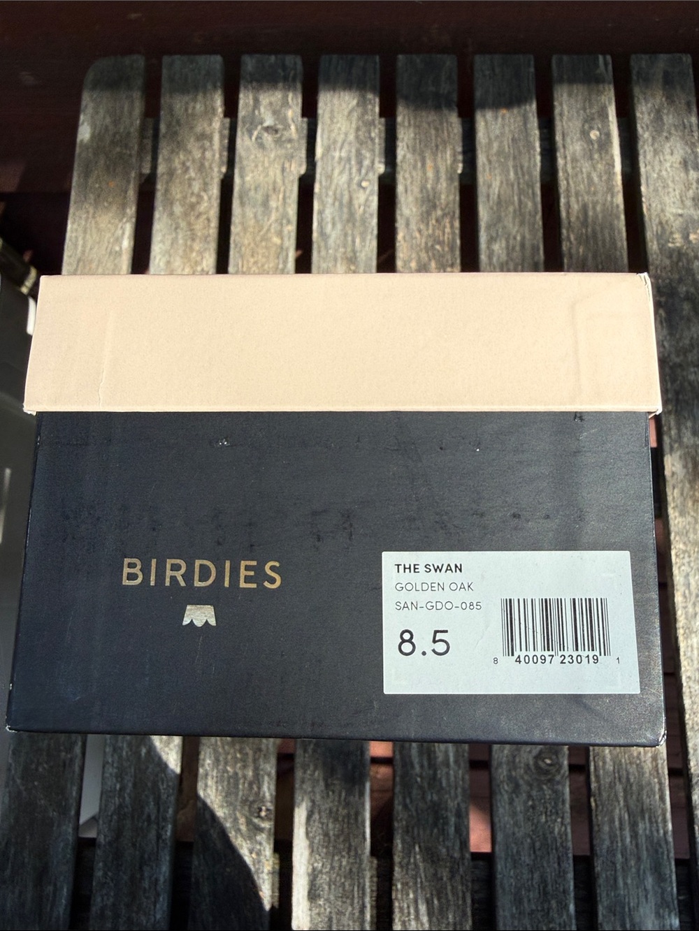 Birdies Two-Tone Shoe Box in Cream and Black with Gold Logo